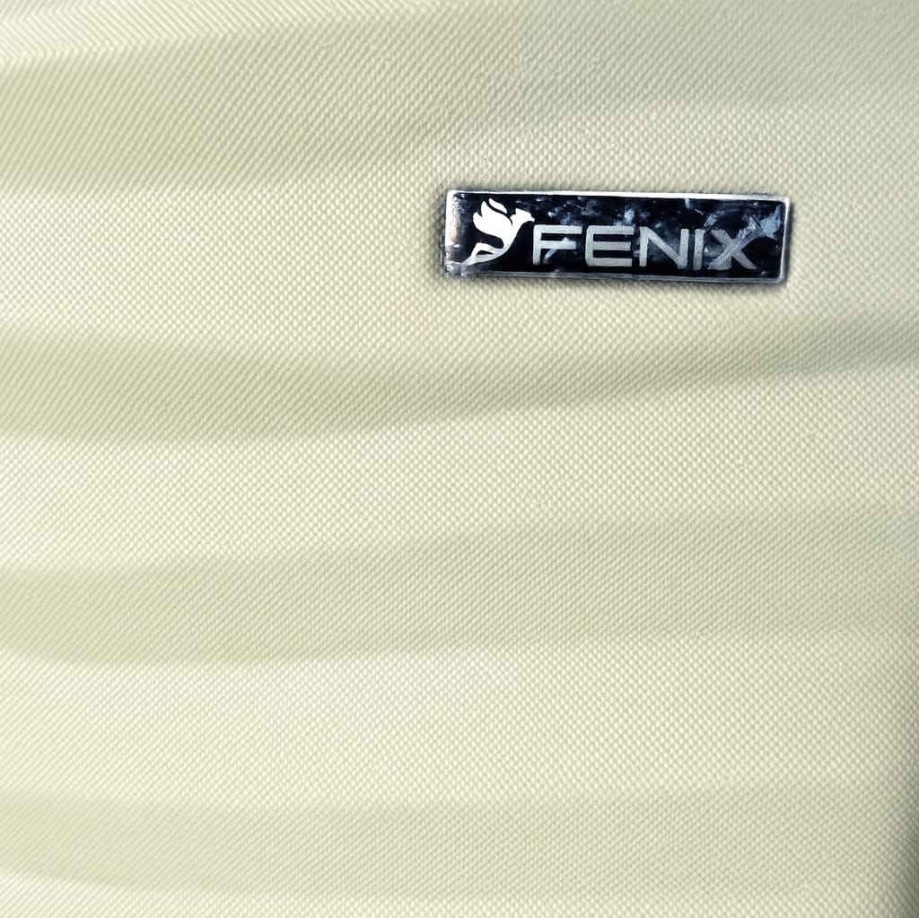 Petite Valise ABS Modèle 1 – FENIX Vert