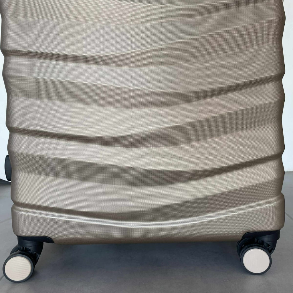 Moyenne Valise Valora Champagne En ABS Incassable  