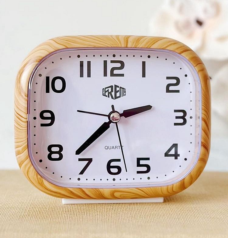 Horloge Réveil Avec Alarme - Design Effet Bois-Beige clair