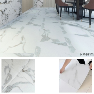 Pack de 28 Carreaux PVC Autocollants pour Sol – 60 × 60 cm – Blanc Marbre - Modèle 6617 - 10,08 m²